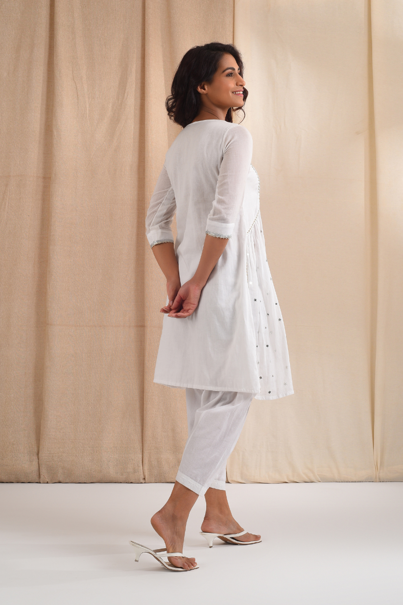 White Cotton Suit
