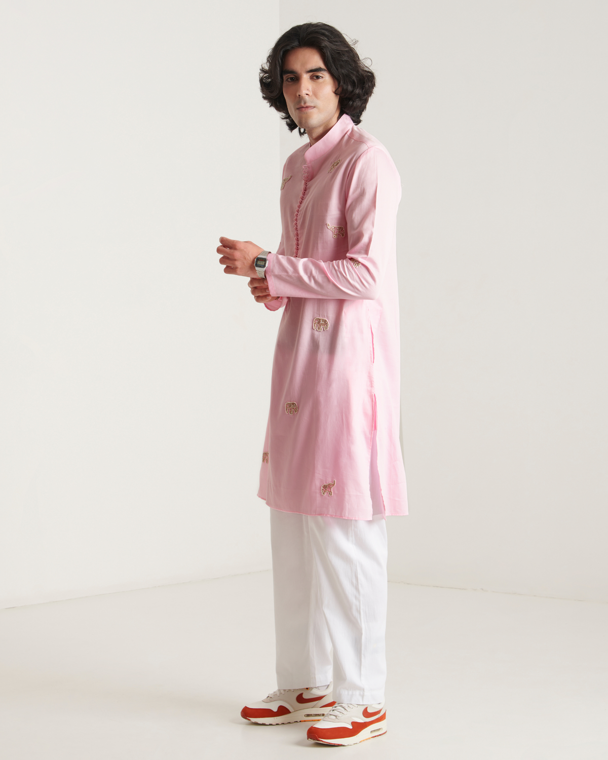 Pink hand embroidered kurta set