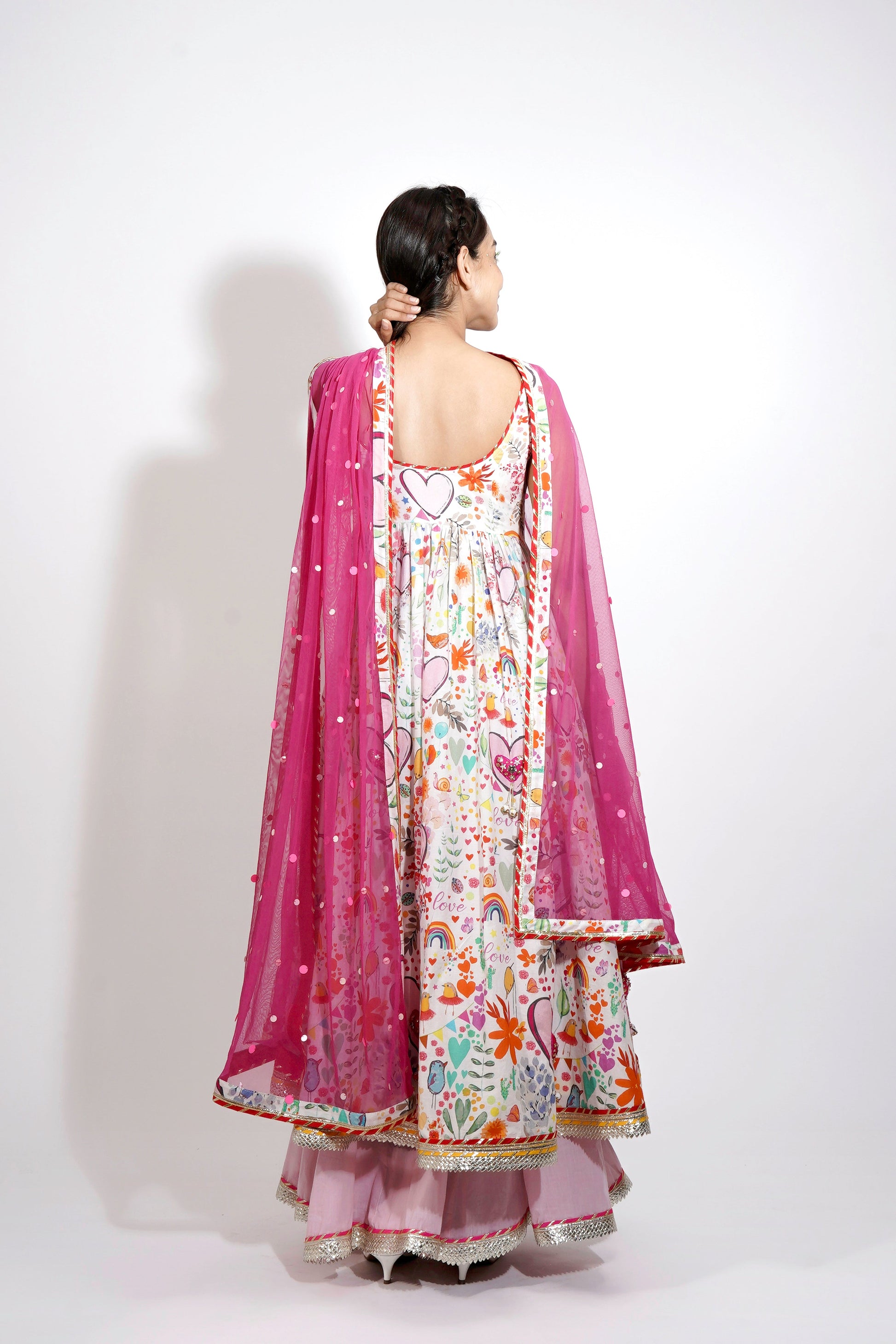 embroidered dupatta